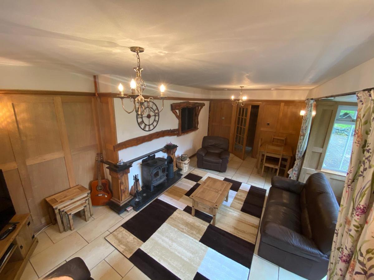 Tranquil Thornhill Cottage Retreat With Hot Tub Moniaive Bagian luar foto