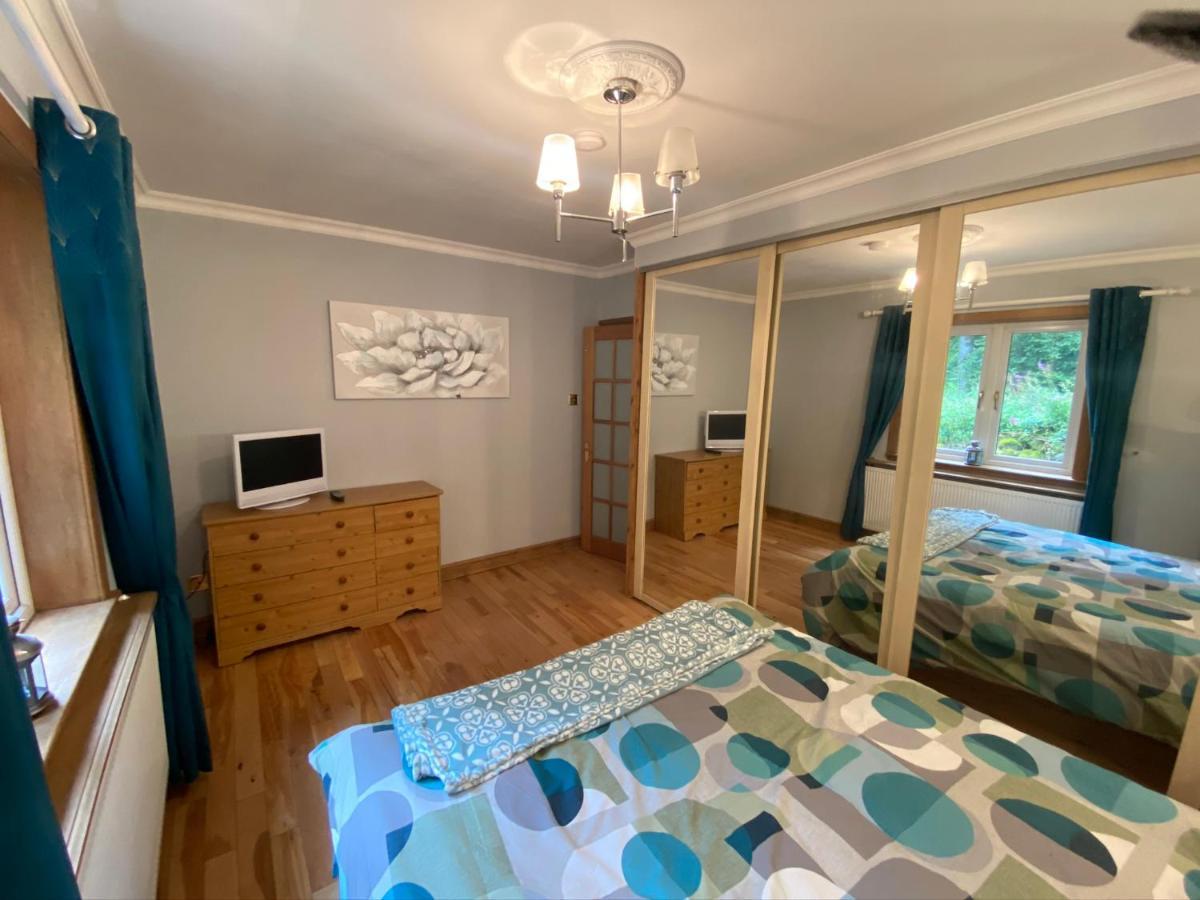 Tranquil Thornhill Cottage Retreat With Hot Tub Moniaive Bagian luar foto