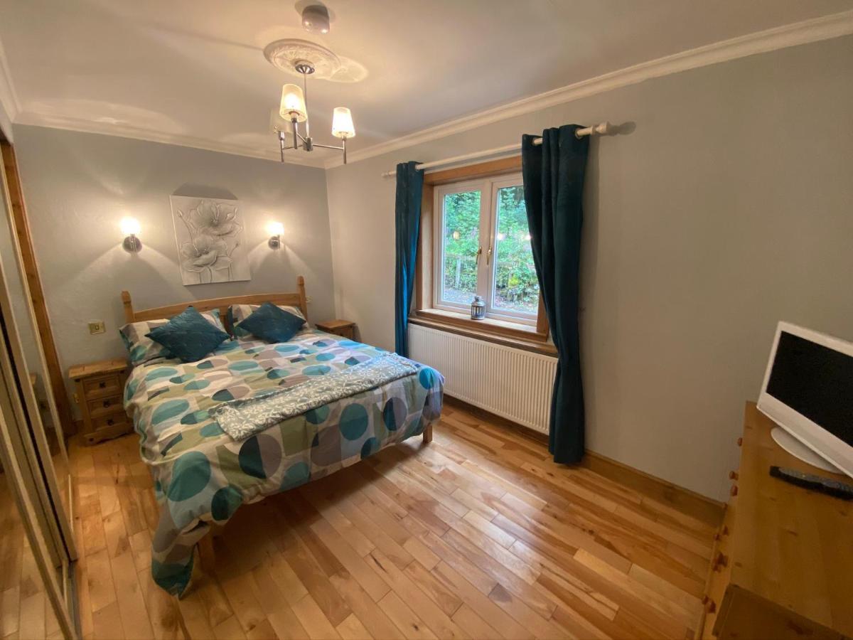 Tranquil Thornhill Cottage Retreat With Hot Tub Moniaive Bagian luar foto