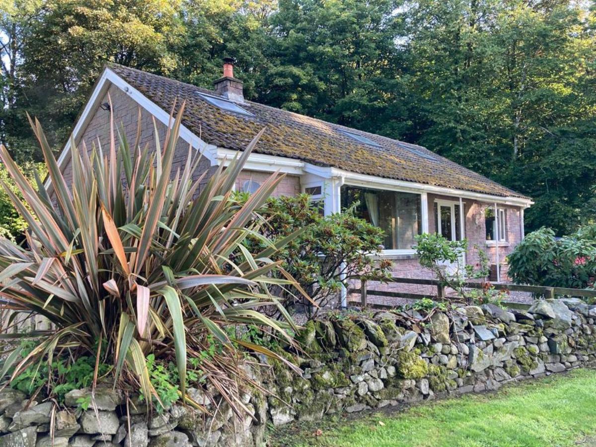 Tranquil Thornhill Cottage Retreat With Hot Tub Moniaive Bagian luar foto